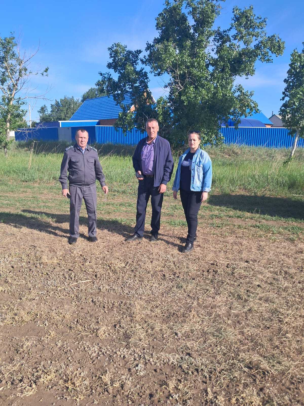 Специалисты провели выездное обследование полей, сенокосов и пастбищ Ключевского района.