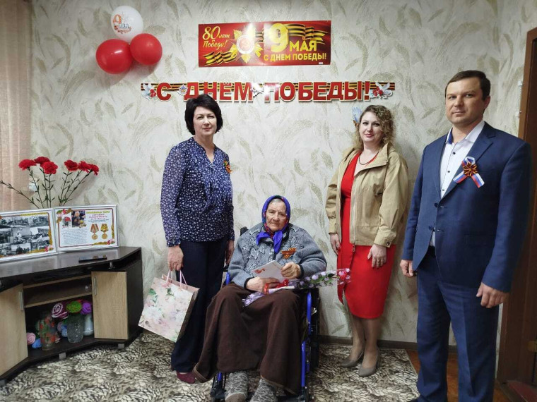 Ветераны Ключевского района принимают поздравления с Юбилеем Победы!. Ветераны Ключевского района принимают поздравления с Юбилеем Победы!.